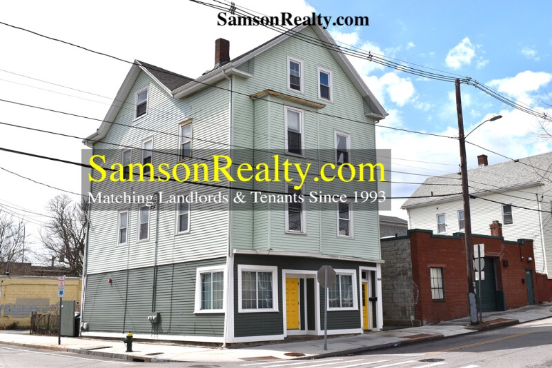 Primary Photo - 669 Wickenden St