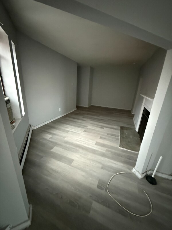 Building Photo - 10 Congress St