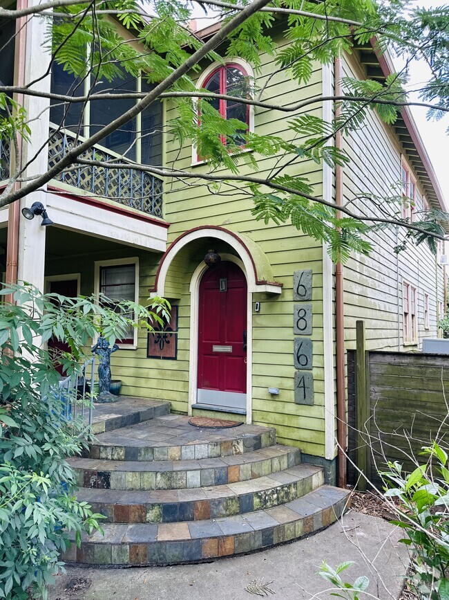 Building Photo - 6864 Louisville St