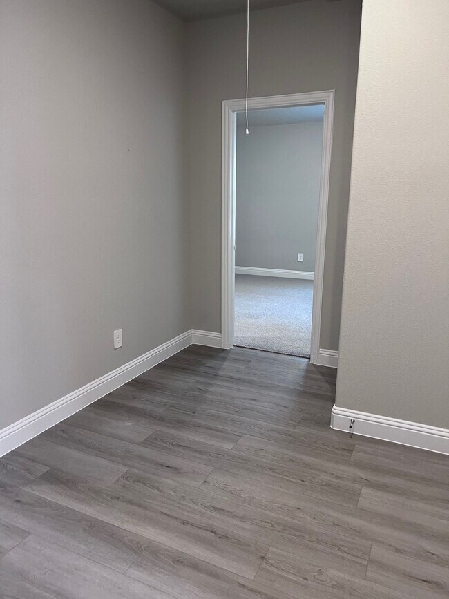 Foto del edificio - 601 Huntley Dr