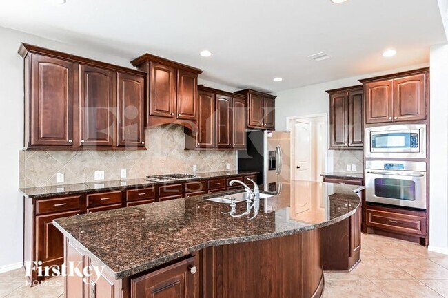 Foto del edificio - 10402 Golden Hearth Ln