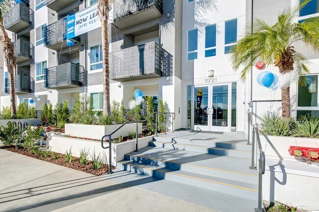 Foto del interior - MODERNO North Hollywood