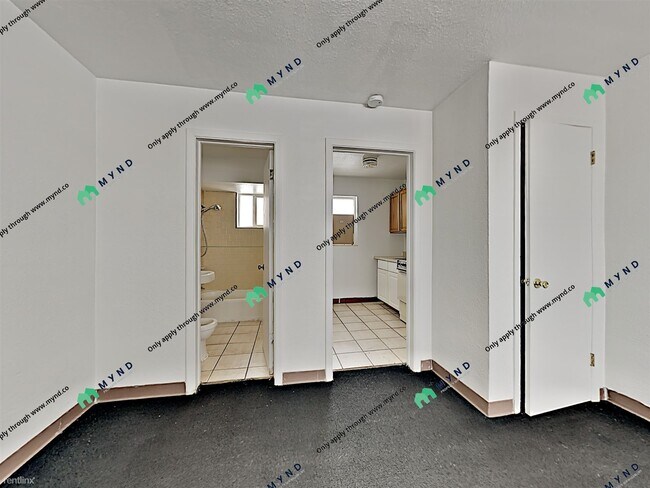 Building Photo - Studio, 1 bath House - 2795 E 4th St Apt 6