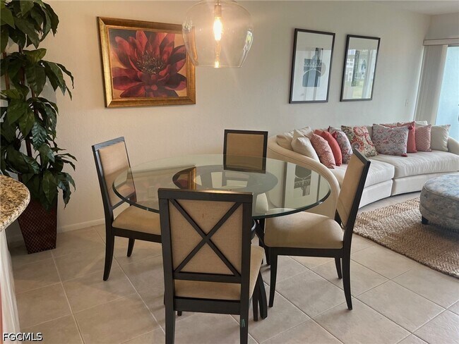 Foto del edificio - 1724 Pine Valley Dr