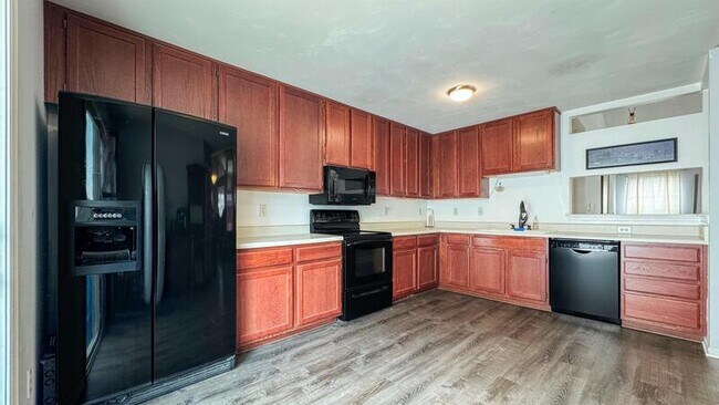 Building Photo - 116 Jester Cir