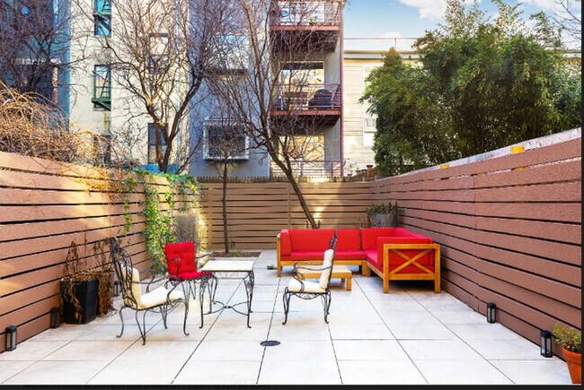 Foto del edificio - 112 W 118th St