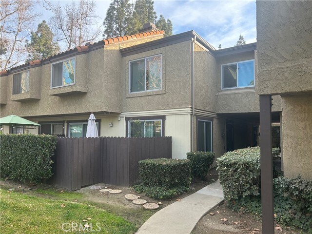 Building Photo - 9306 Mesa Verde Dr