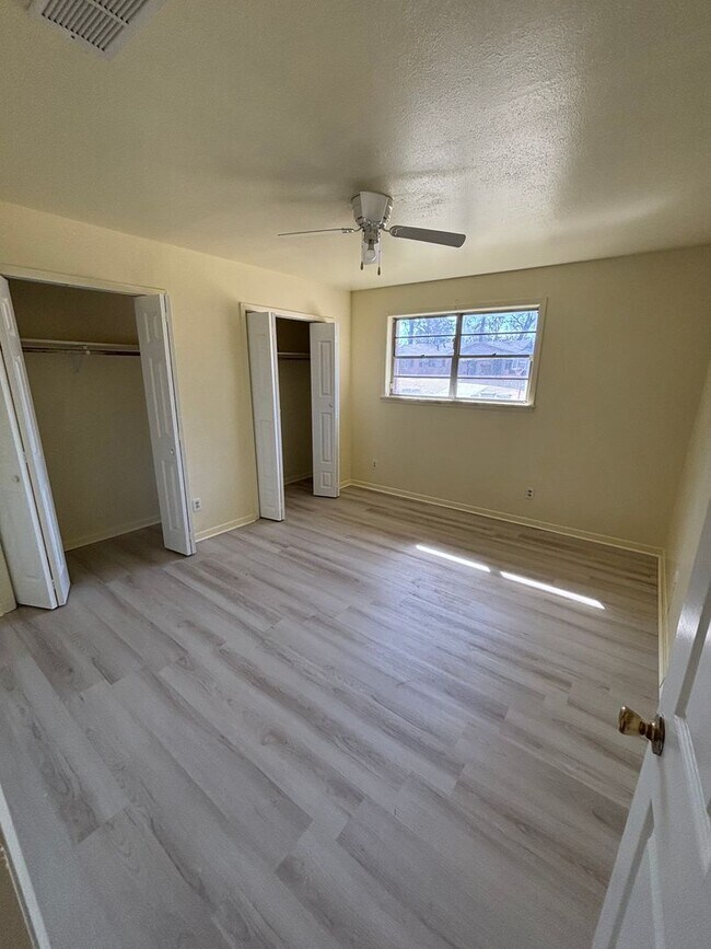 Foto del edificio - Gorgeous 3 Bedroom Home