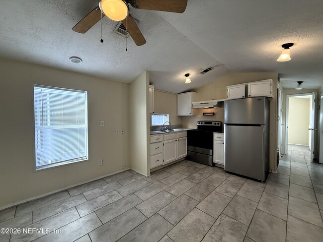 Building Photo - 4825-4A1A A1A S