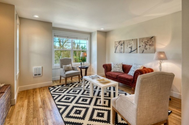 Foto del edificio - Large Licton Springs/ Northgate Townhome