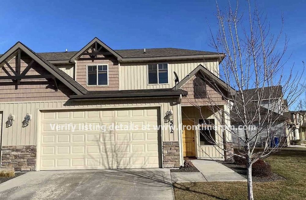 Primary Photo - Excellent town home
