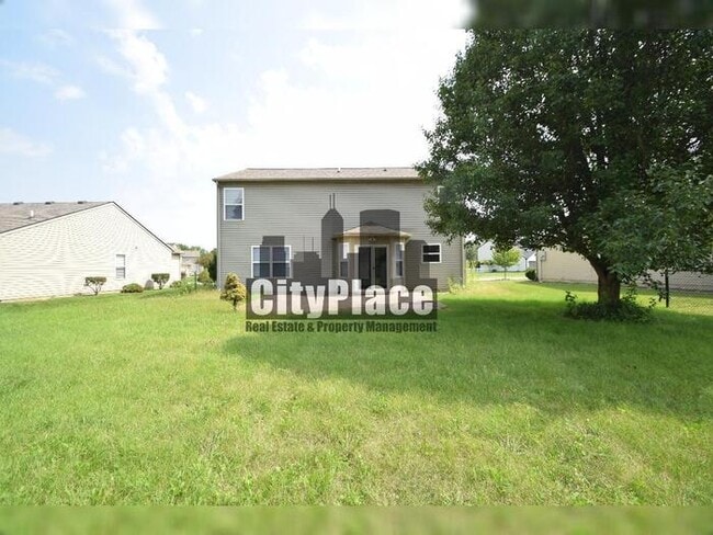 Building Photo - 1394 Fall Ridge Dr