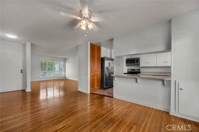 Building Photo - 3205 Merrill Dr