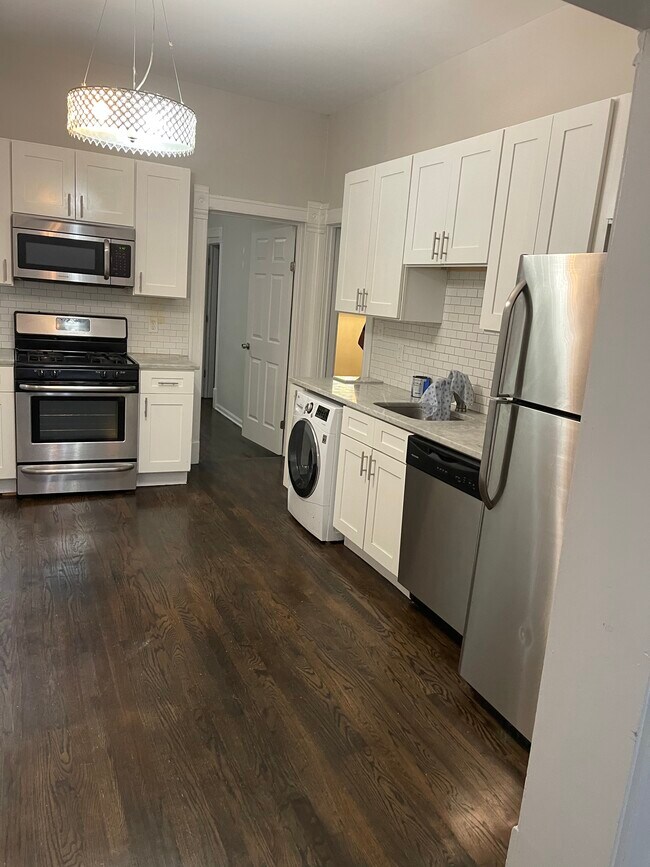 Foto del edificio - 1446 W Fletcher St