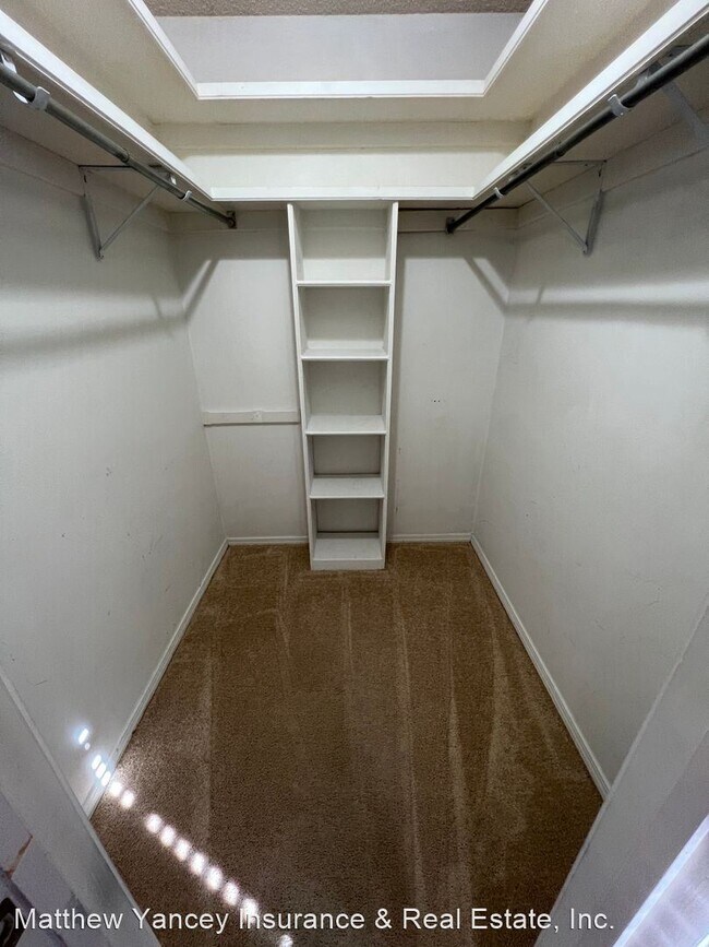 Foto del edificio - 3 br, 2 bath House - 2409 Amy Lane