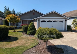 Building Photo - 41 W Lobelia Dr