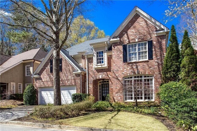 Building Photo - 3206 Windsor Lake Dr NE