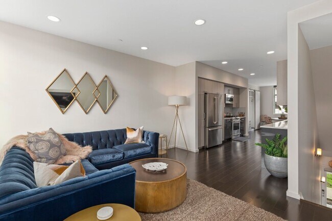 Foto del edificio - 4Bd/3Ba Seattle Townhome