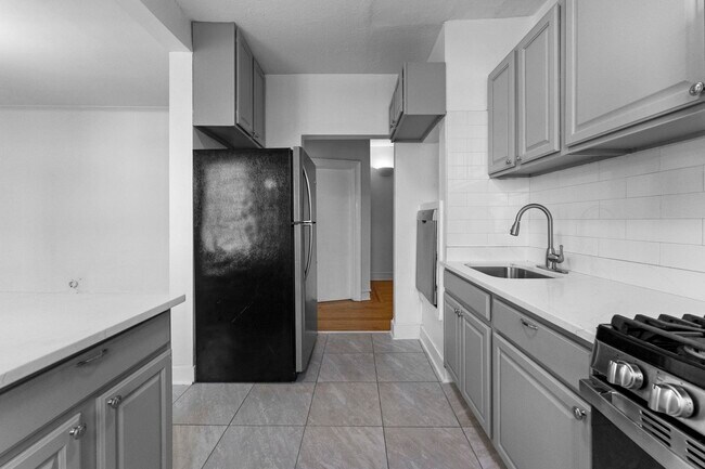 Building Photo - 275 Harrison Ave