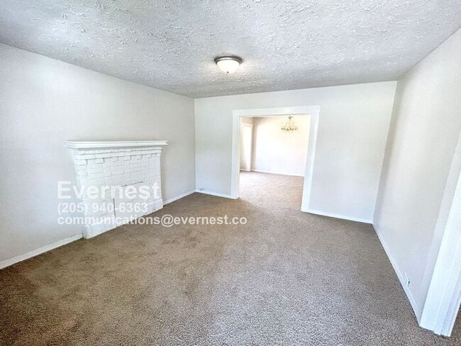 Building Photo - 929 6th Pl