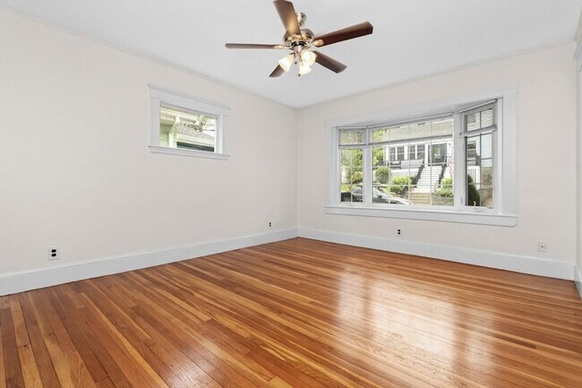 Foto del edificio - 44 Hillsdale St
