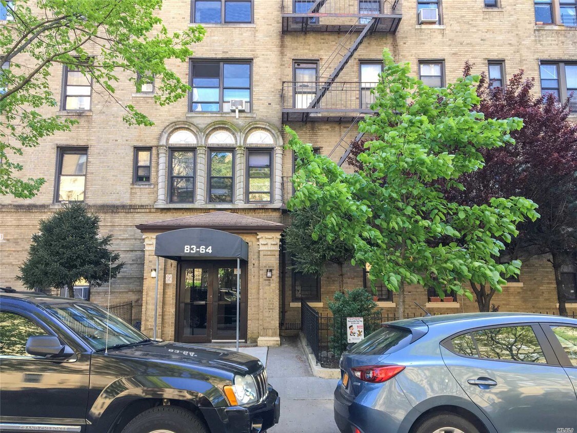 Foto principal - 83-64 Talbot St
