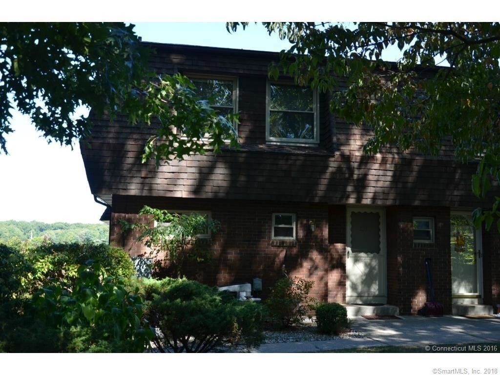Primary Photo - 131 Sheraton Ln