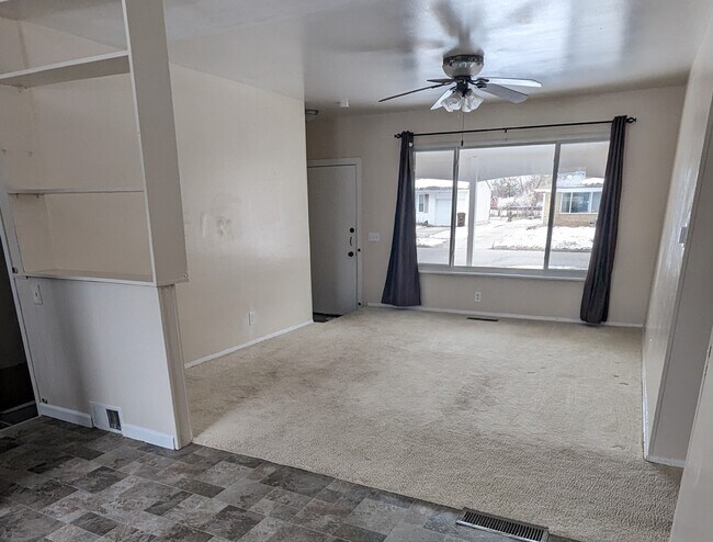 Building Photo - 3615 Sumpter St