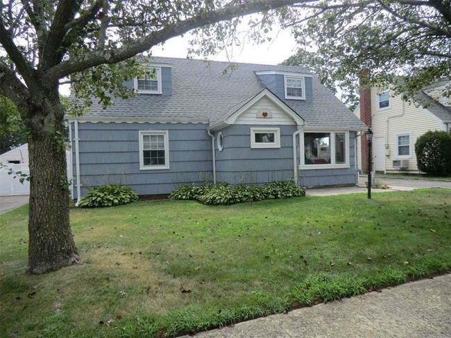 Building Photo - 81 Horton Ave