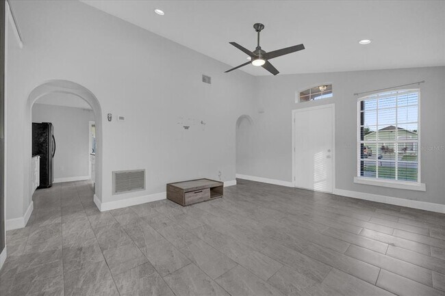 Foto del edificio - 11524 Purple Lilac Cir