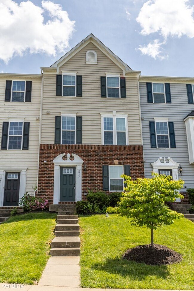 Building Photo - 3 br, 2.5 bath House - 2023 Verona Court