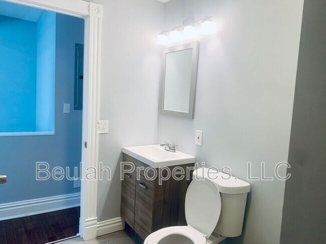 Foto del edificio - 2409 S 12th St