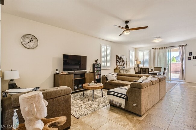 Foto del edificio - 6224 Stratford Bay St