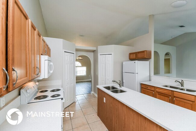 Foto del edificio - 7218 Oxfordshire Ave