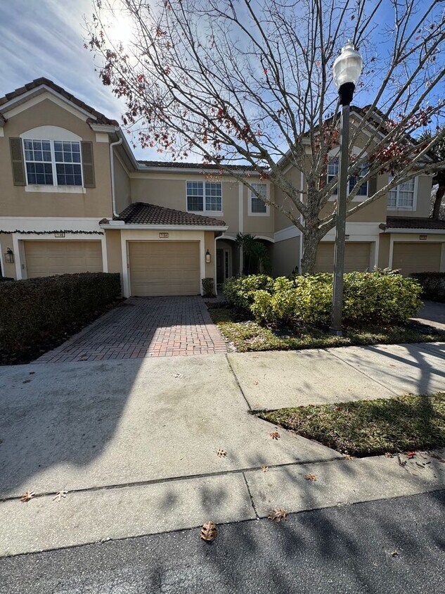 Foto principal - Dr. Phillips Townhome for Rent