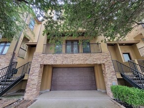 Building Photo - 1605 W 14th St