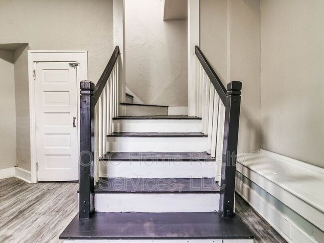 Building Photo - 1740 NW 11th St