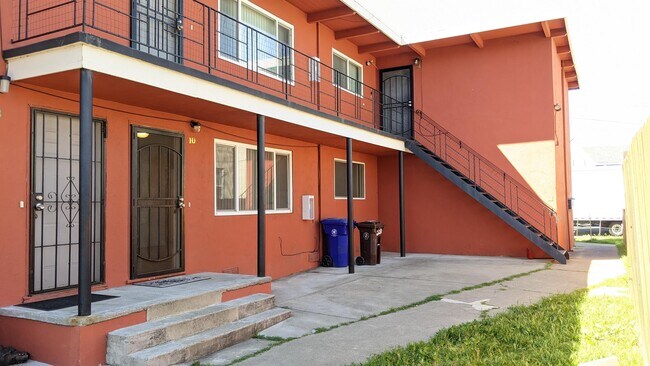 Foto del edificio - 2208-2214 Ohio Ave