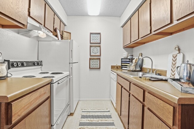 1 Bedroom Kitchen - Raintree Apts.