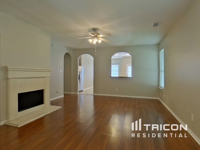 Foto del edificio - 28818 Hidden Cove Dr