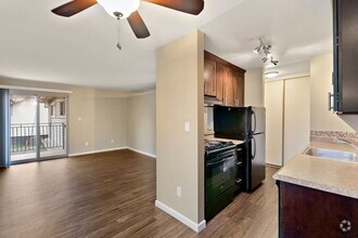 Building Photo - 2720 14th Ave S
