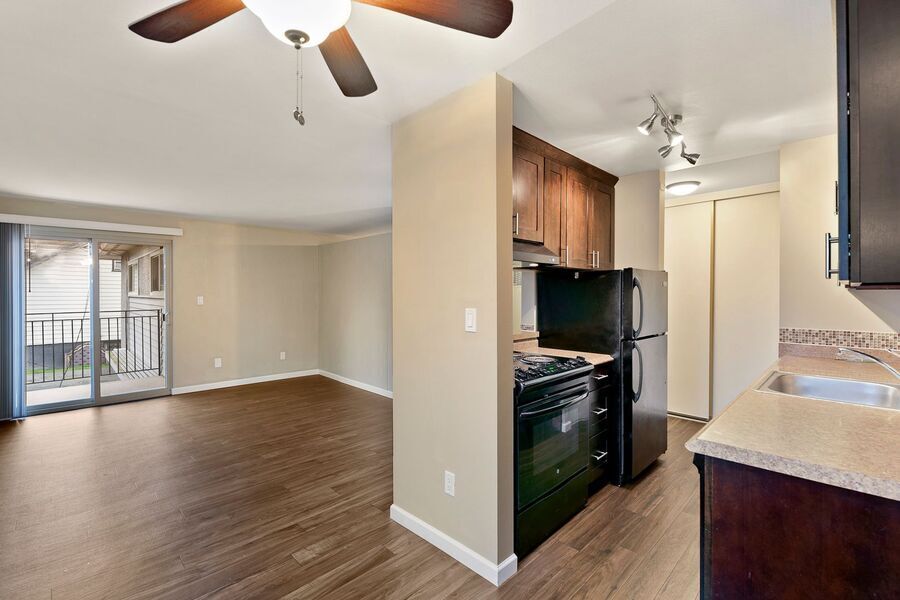 Primary Photo - 2720 14th Ave S