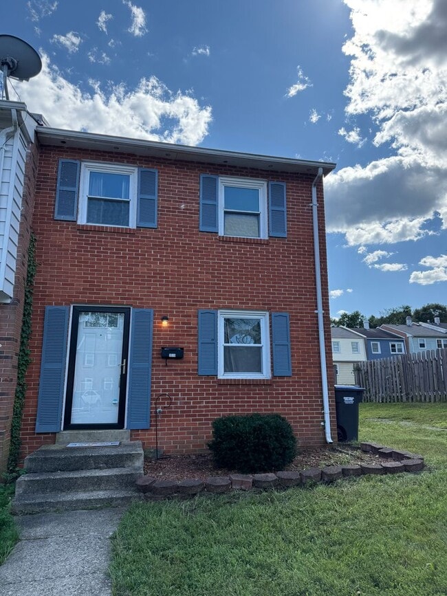 Building Photo - 3519 Buffalo Ct