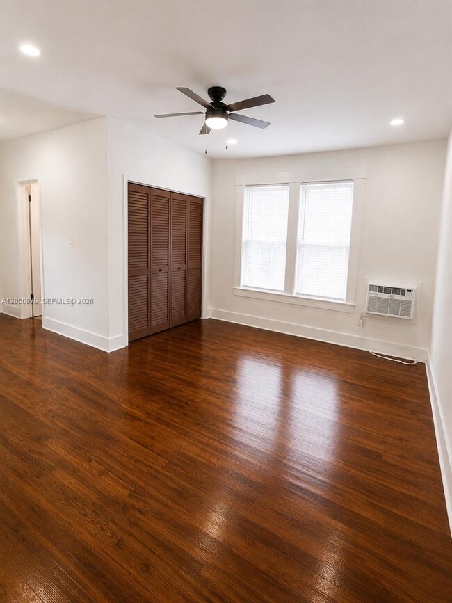 Foto del edificio - 1319 Meridian Ave
