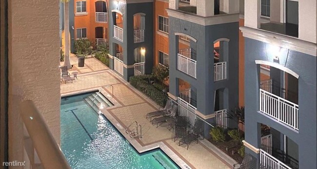 Foto del edificio - 6630 SW 57th Ave