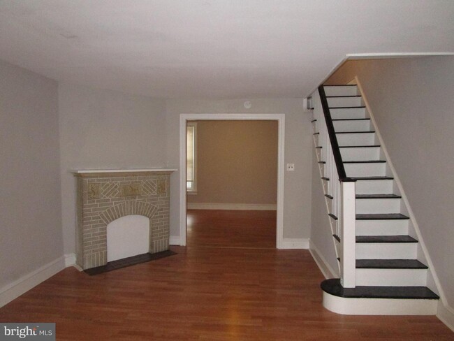 Building Photo - 3829 Lawndale St