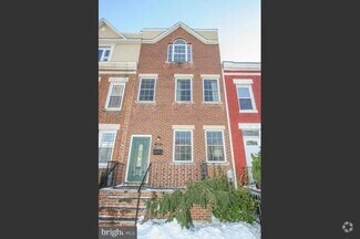 Building Photo - 1649 Kramer St NE