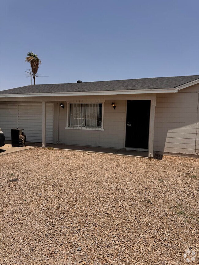 Building Photo - 7926 West Campbell Ave