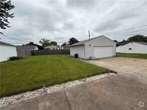 Building Photo - 11329 Gabriella Dr