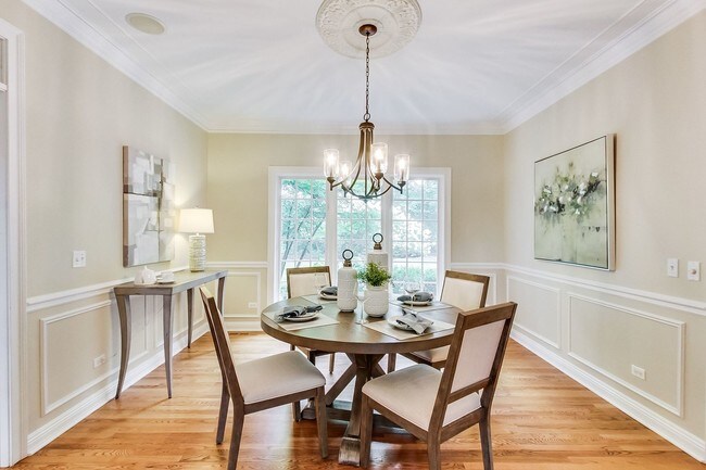 Foto del edificio - 1220 Ashbury Ln